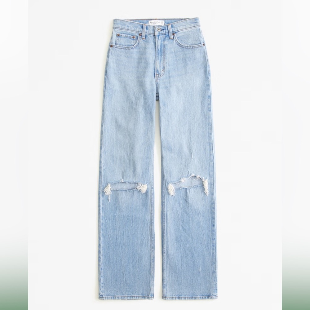 NWT Abercrombie High Rise 90s Relaxed Jean in Medium Destroy size 26 regular